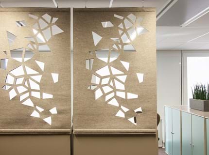 afskærmning med Fraster filt på kontor